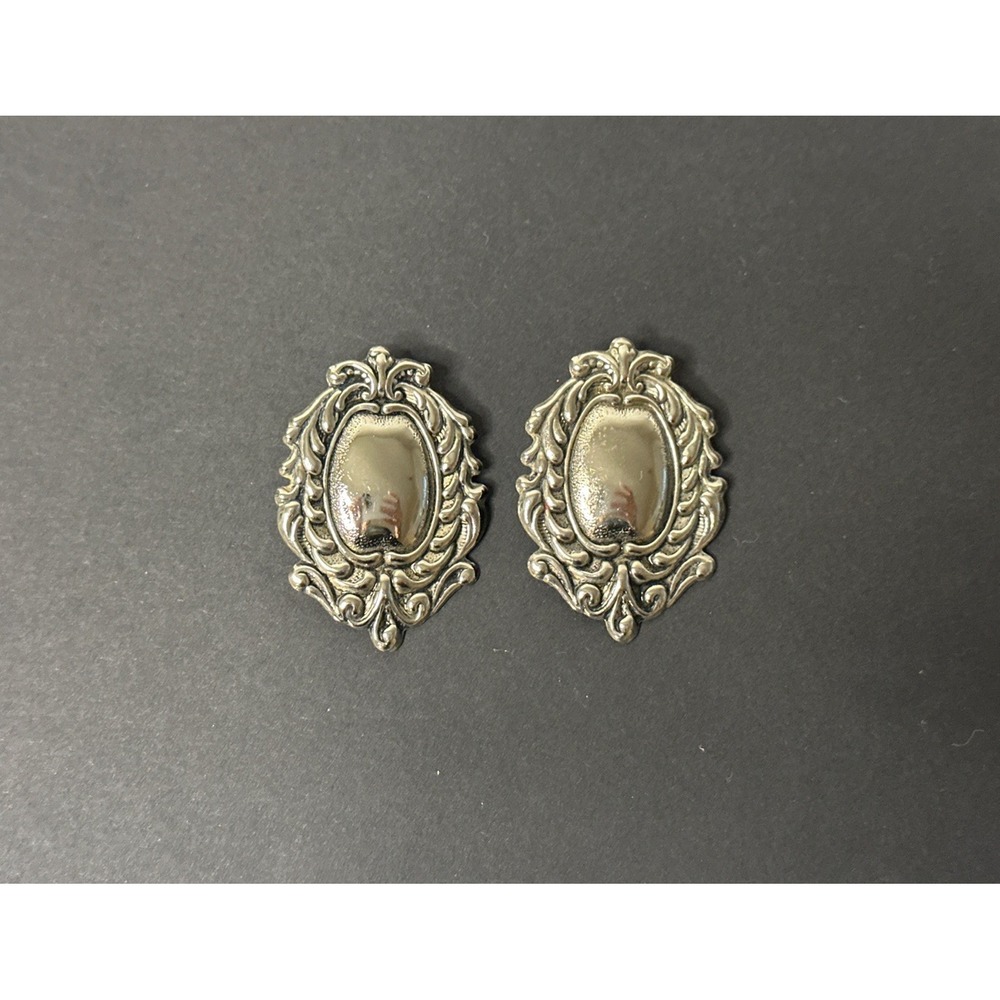 Vintage SILVER TONE DANGLE EARRINGS Clip-On Luggage Tag REPOUSSE Stamped Nouveau